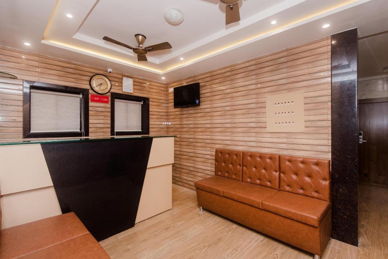 Hotel Indore Near Mumbai Central Station Buitenkant foto